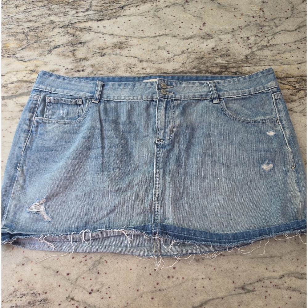 Old Navy distressed‎ jean skirt plus size 18
